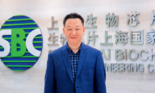 中華英才 | 肖華勝：弘揚科學(xué)創(chuàng)新精神  為人類健康保駕護航